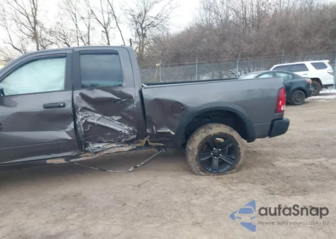 2022 Ram 1500 Classic Warlock 4X4 6'4 Box z USA, uszkodzony, nr VIN 1C6RR7GG5NS148754